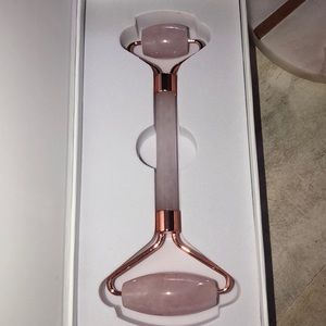 Rose Quartz Facial Roller
